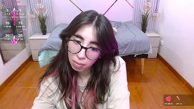 LenaRoses online show from December 4, 5:34 pm