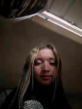 Valerii Gil online show from February 18, 8:38 am