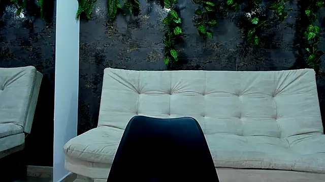 alice greco online show from December 19, 6:21 pm