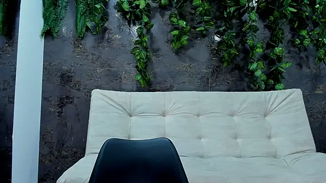 alice greco online show from December 3, 9:14 pm