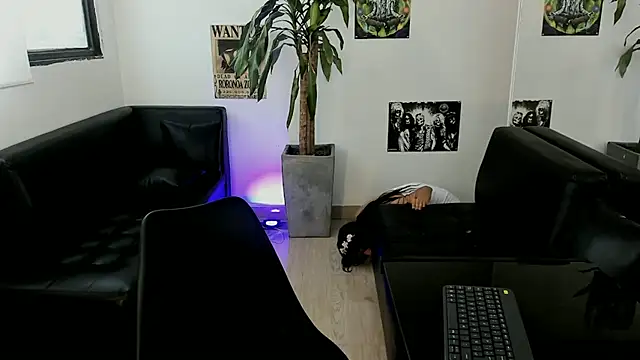 alice greco online show from February 7, 1:30 pm