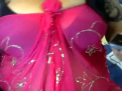 Snapshot of dramebaz_queen chatting on October 6, 6:52 pm dramebaz queen online show from October 6, 6:52 pm