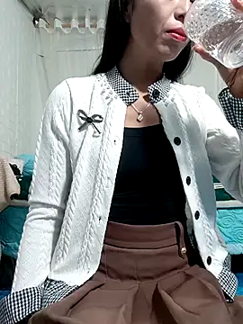 Sweet Toy20 online show from November 23, 10:53 pm