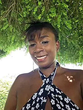 HanaThompson online show from March 19, 4:13 pm