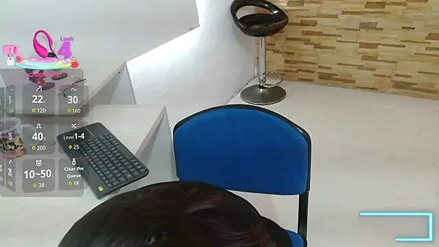 mrskatty online show from October 3, 7:15 pm