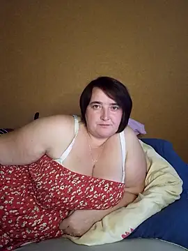 Snapshot of Liluboobs chatting on October 17, 5:11 am Liluboobs online show from October 17, 5:11 am