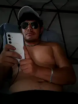 GusssHOT online show from October 3, 10:11 pm