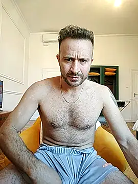 gilera250s online show from October 4, 1:12 pm