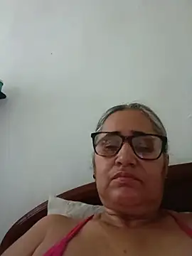  candi online show from June 18, 11:37 am