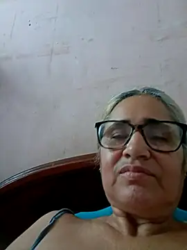  candi online show from September 30, 11:27 am