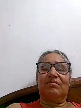  candi online show from February 7, 3:58 am