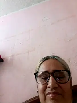  candi online show from September 26, 12:34 pm