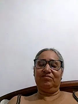  candi online show from April 15, 3:56 am