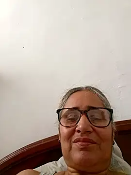  candi online show from January 13, 3:38 pm