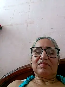  candi online show from November 16, 4:01 pm