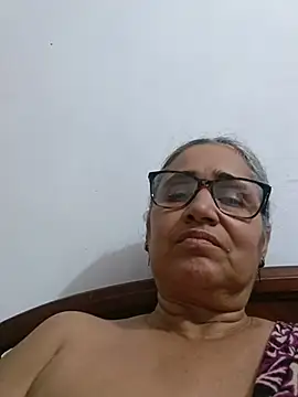  candi online show from June 27, 2:39 am