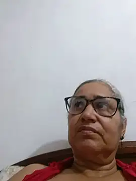  candi online show from July 9, 4:35 am