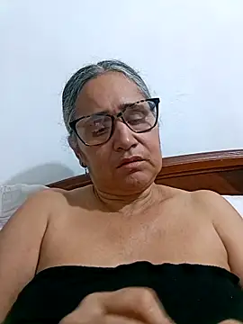  candi online show from March 1, 1:16 am