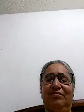  candi online show from April 8, 3:41 am