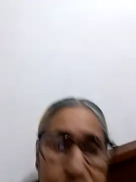  candi online show from December 20, 1:08 am