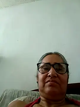  candi online show from April 22, 12:34 pm