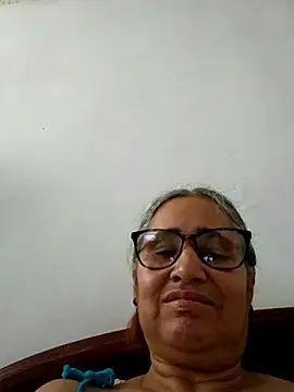  candi online show from April 17, 12:52 pm