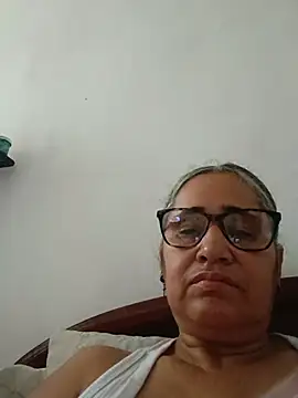  candi online show from June 19, 12:00 pm