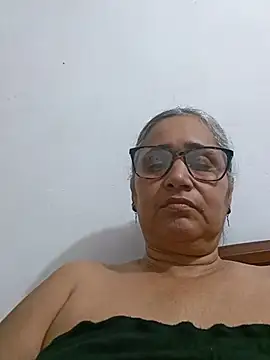  candi online show from July 7, 4:37 am