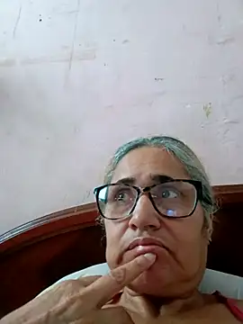  candi online show from November 15, 12:53 pm