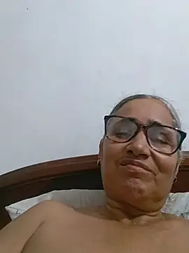  candi online show from July 1, 12:33 am