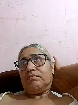  candi online show from October 26, 10:21 pm