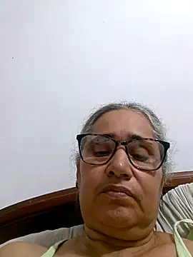  candi online show from April 10, 2:29 am