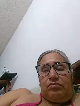  candi online show from May 21, 1:36 am