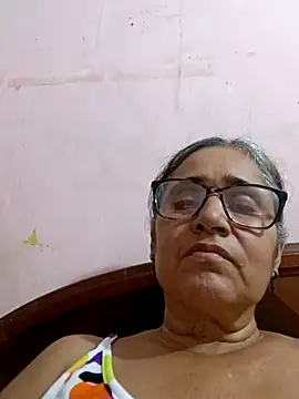 candi online show from March 15, 11:39 pm