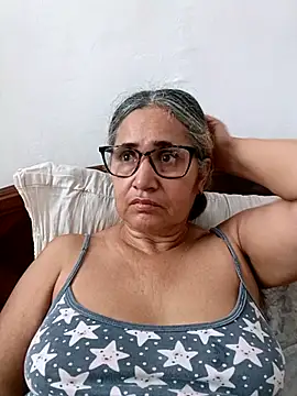  candi online show from March 3, 3:30 pm