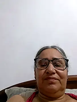  candi online show from April 23, 3:57 am