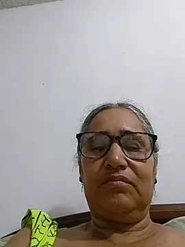  candi online show from May 18, 9:14 am