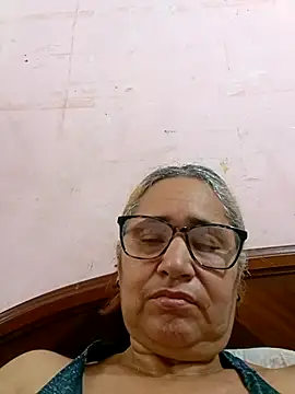  candi online show from October 25, 12:28 pm