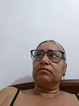  candi online show from June 21, 11:16 am