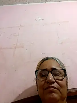  candi online show from October 29, 10:58 am