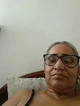  candi online show from June 14, 8:21 pm
