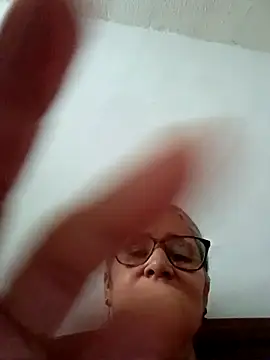  candi online show from February 10, 12:15 pm