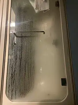 slimerlla online show from November 6, 9:46 am