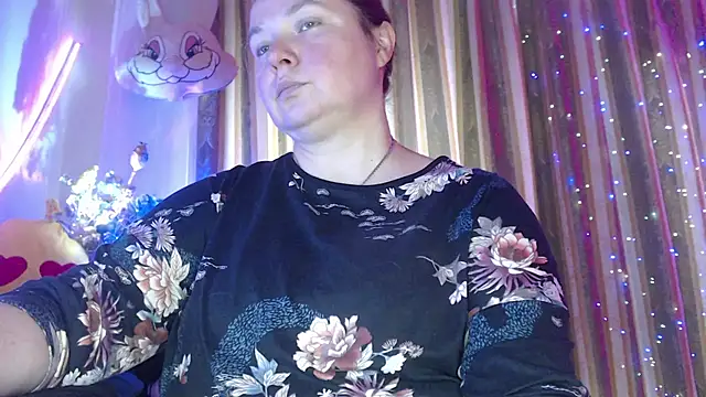 amorelara online show from July 10, 10:04 am