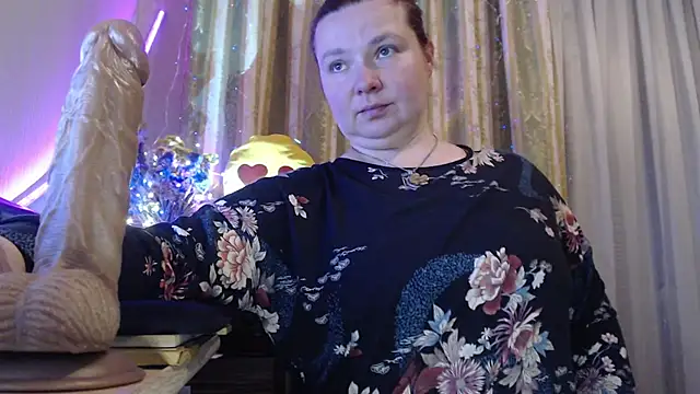 amorelara online show from May 30, 8:09 am
