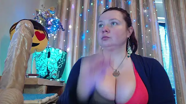 amorelara online show from March 8, 7:33 am