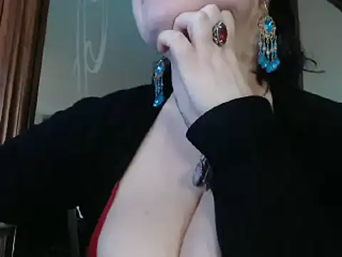 Snapshot of amorelara chatting on March 7, 6:57 am amorelara online show from March 7, 6:57 am