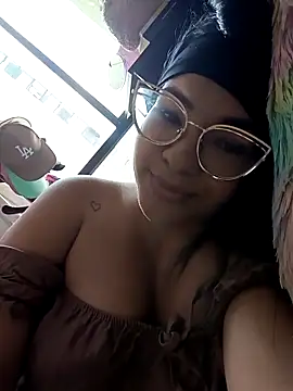 Snapshot of Prins_jazmin chatting on December 4, 6:51 pm Prins jazmin online show from December 4, 6:51 pm