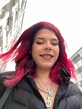 RiriRoseey online show from December 21, 9:22 am