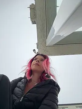 RiriRoseey online show from October 26, 7:53 am